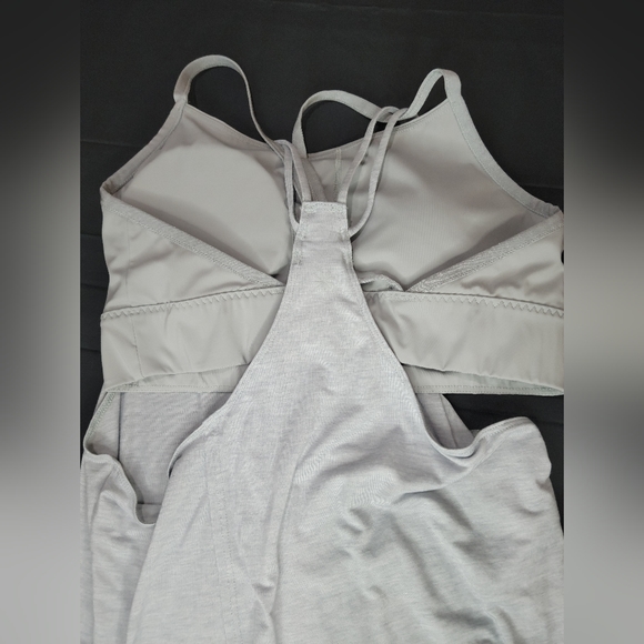 Tank top - Picture 3 of 6